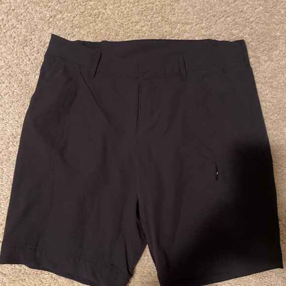Athleta Pants - Athleta Black shorts